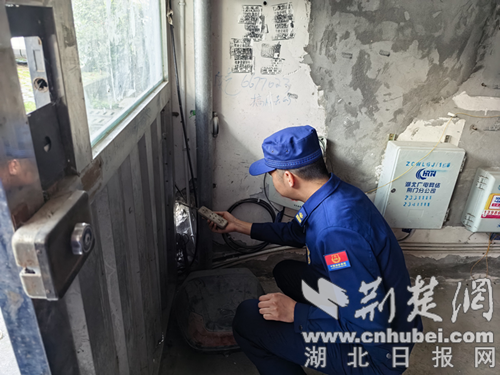 严查隐患 科普入心！荆门消防全力整治小区电动车消防安全问题