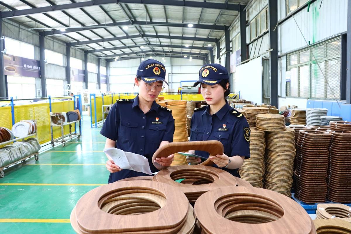 荆门马桶盖俏销德国 销量稳居当地主要超市前十