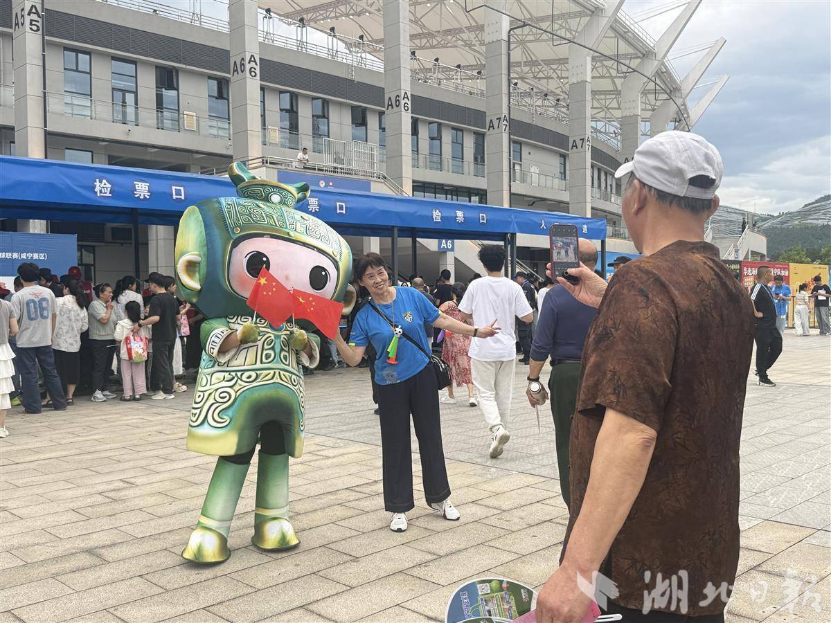 “楚超”第四轮咸宁队主场对阵荆门队 你支持哪一队？