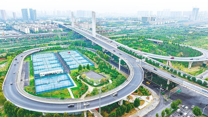 每处改造都先听市民需求，再制定个性化方案 桥下“边角余料”巧变民生空间