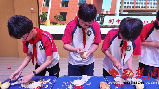 大冶这群小学生劳动赛场亮“真功夫”