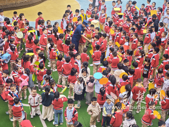 荆门消防防灾减灾进校园 安全“童”行护成长
