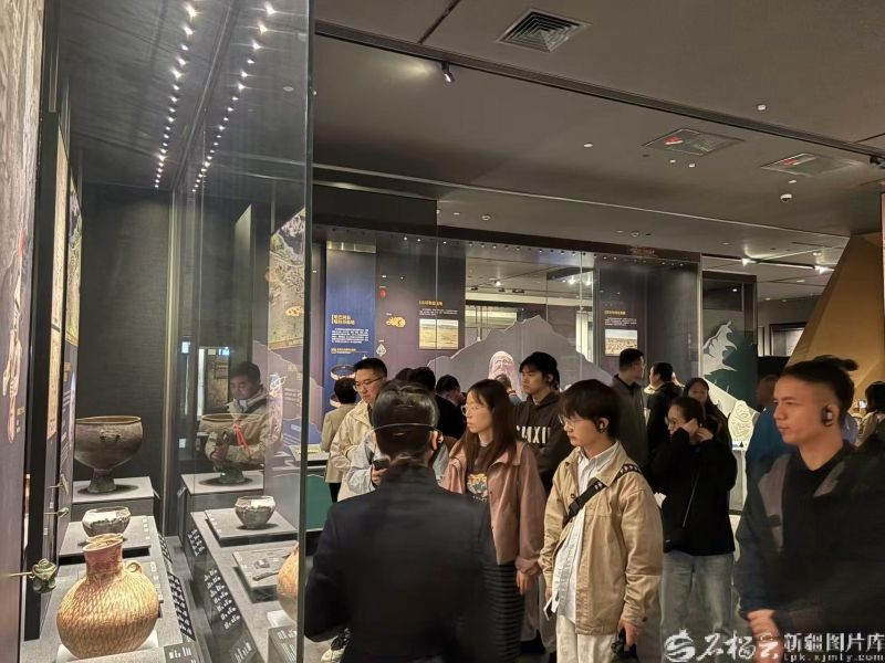 循着古迹看新疆丨这把“钥匙”，解锁乌鲁木齐的千年密码