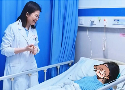 13岁少女肚子隆起误认为发胖 医生从腹中竟取出毛发和牙齿组织
