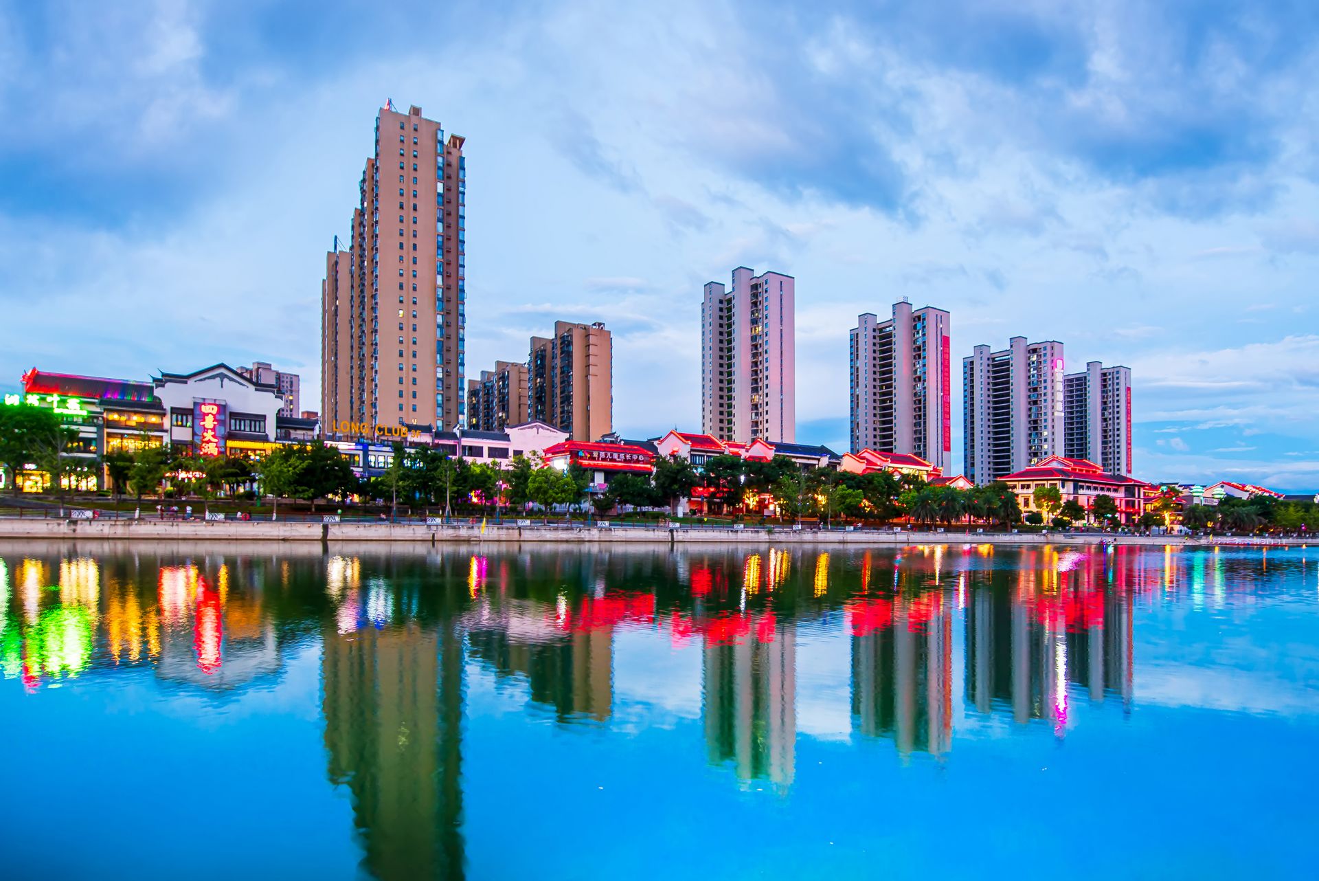 龙街一河二岸 (1).jpg.jpg