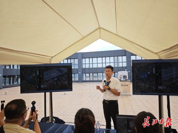 “城市智眼”武汉全域无死角覆盖(图1)