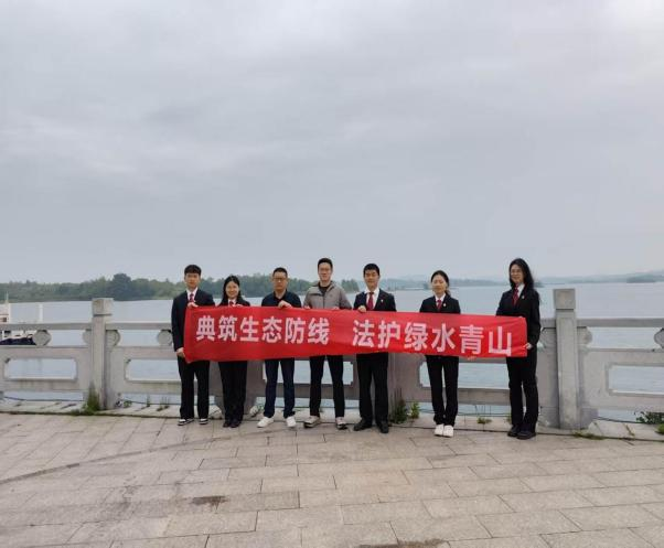 社区村律师权讲民法典活动照片20.png.png