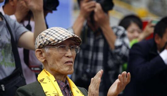 余光中去世 你一定读过他的乡愁享年89岁驾鹤西去魂归祖国