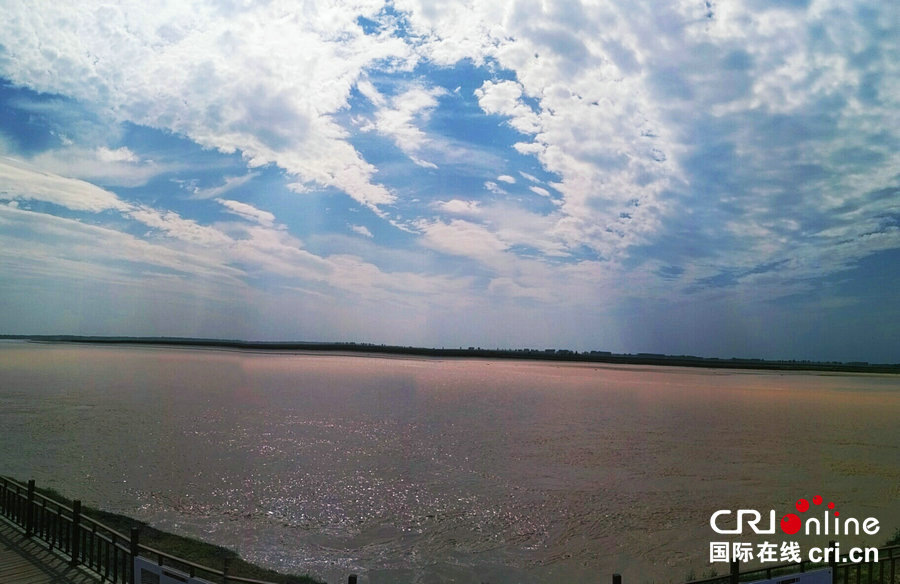 【焦点图-大图】【 移动端-焦点图】【河南在线-文字列表】壮美黄河行:兰考人民多壮志 走出治黄脱贫“幸福路” 【焦点图-大图】【 移动端-焦点图】【河南在线-文字列表】壮美黄河行:兰考人民多壮志 走出治黄脱贫“幸福路”