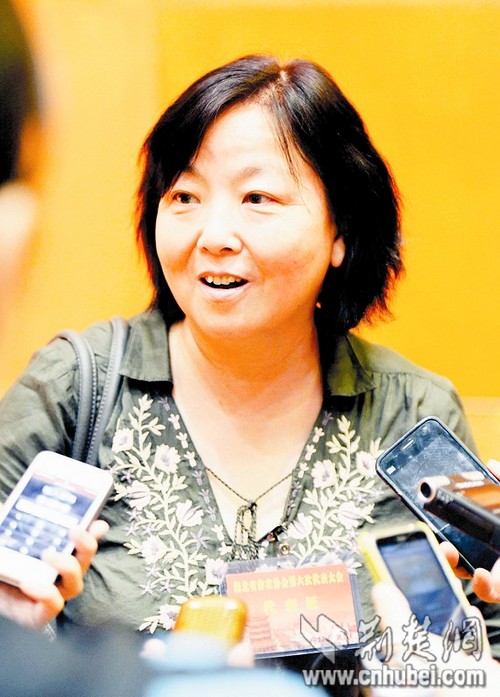 熊召政方方两颗文星领衔文艺鄂军 自曝责任重于山 -荆楚网 www.cnhubei.com