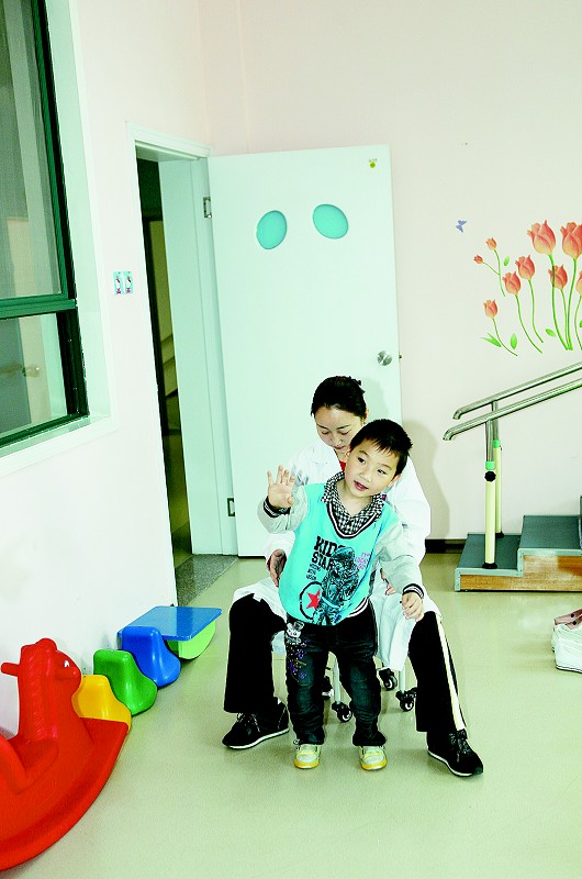 [记者走基层]宜昌儿童福利院 孤残儿温暖幸福的