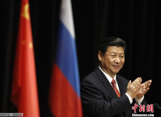 习近平谈发展道路:鞋子合不合脚穿着才知道-荆