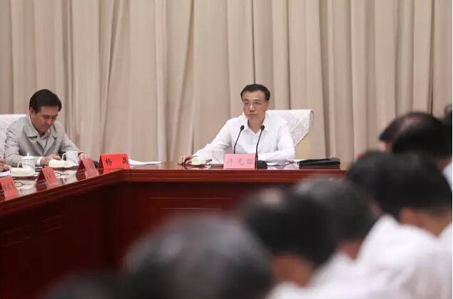 李克强:彻查追责 给遇难者家属和历史一个交代