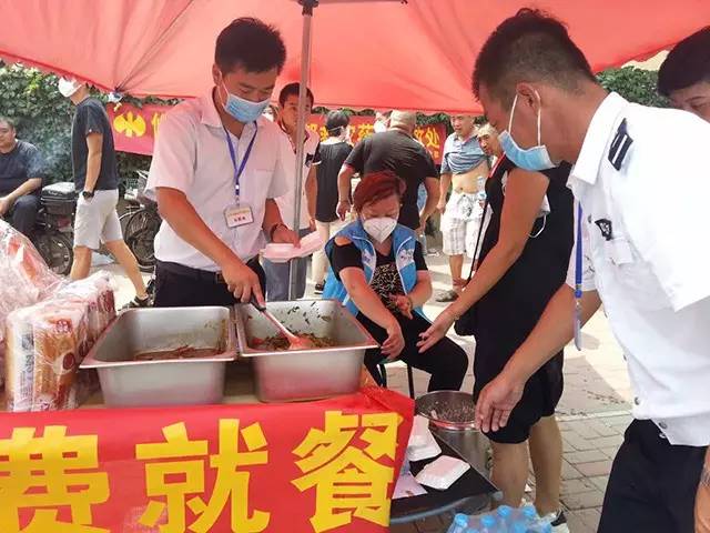 七个日夜 七张面孔——“8·12”爆炸抢险救援人物素描 七个日夜 七张面孔——“8·12”爆炸抢险救援人物素描