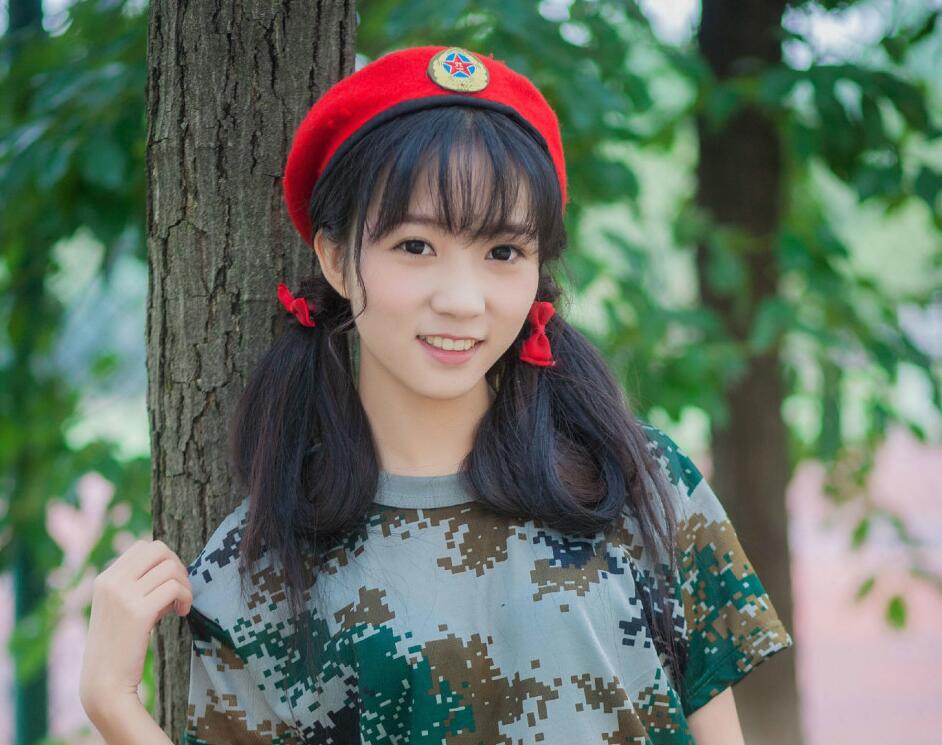 清纯90后美女游戏主播“蛮兔”私照曝光 宅男疯狂_荆楚网