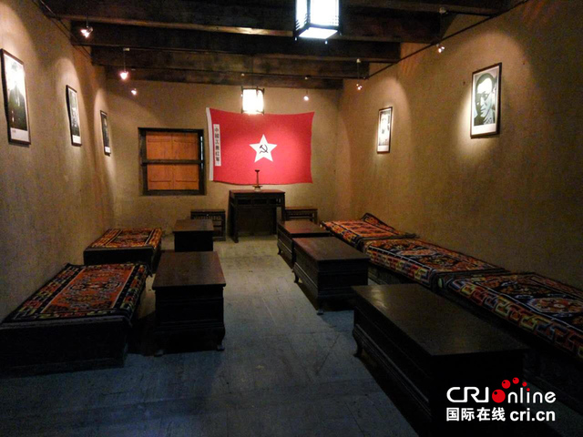 ͼƬĬ�ϱ���