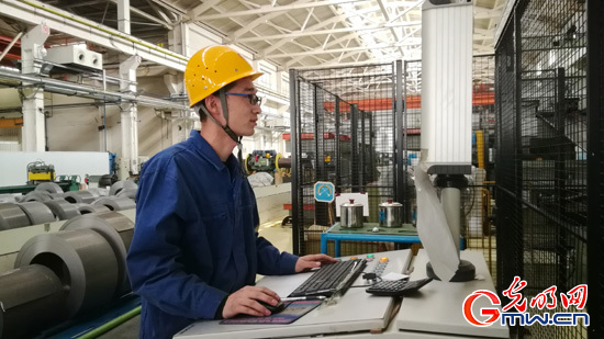 ���й��Σ��������ƪ�����ƹ����ݺ������15��������