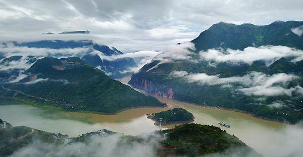 美丽中国长江行-俯瞰长江，三峡美“爆”了！