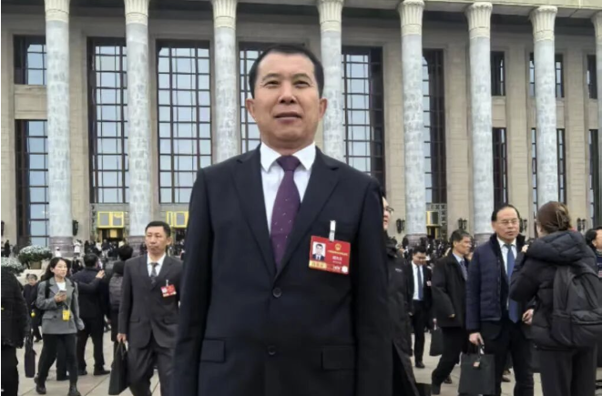 ȫ���˴������Ϊ�壺�������������� ��ְΪ��ı����