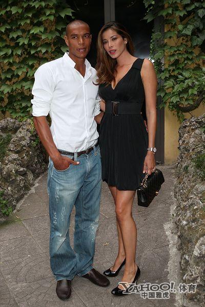 �����ǰ������¬˹���������������