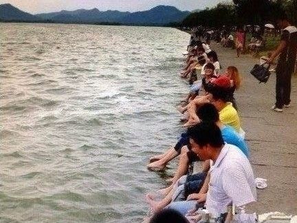 �й��ο�¬����ˮ���ݽű������ʵ� ���ѻ�ԭ��Ƭ����ϵ����ˣ���ͼ��