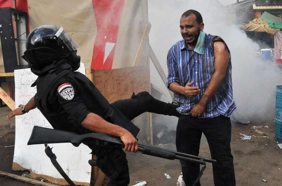 直击埃及最血腥日现场暴力血腥令人不敢直视组图