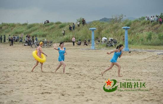 Ů�����Ÿ�ʽӾװ��ɳ̲��Ϸ��ˣ��