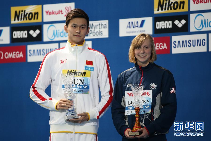 ����Ӿ����������4����Ӿ������������������˶�Ա