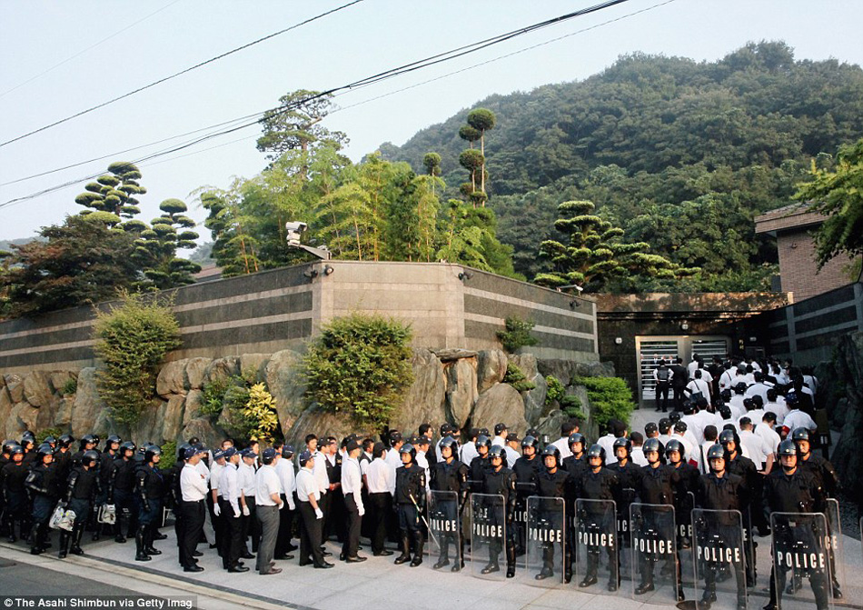 暴力团体下的日本:黑帮山口组分裂打破警匪平
