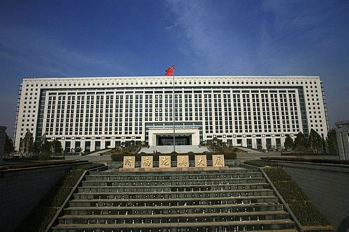 济南政府大楼亚洲第一大小仅次于五角大楼(图)