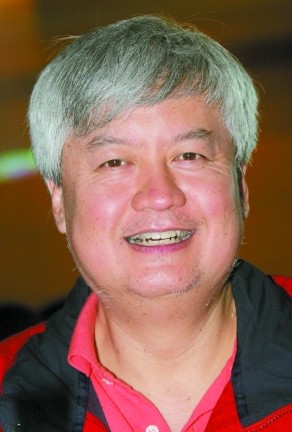 Ѧ�������90����Ů���� ��Ѧ������UT˹�￵������