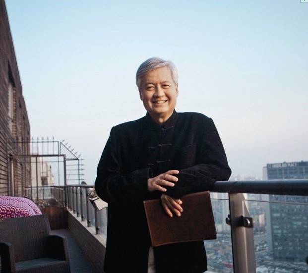 Ѧ�������90����Ů���� ��Ѧ������UT˹�￵������