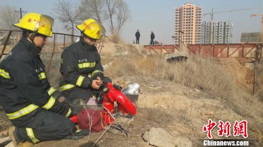 ��Ѷ���ຣƽ������һ����Ȼ��й©�¹�