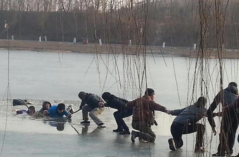 ��ɽ���ߴ�ѧ��