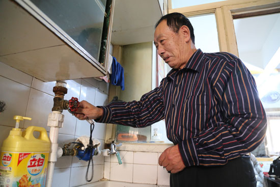李俊熠：20年持之以恒 雷锋战友传承“雷锋精神”【2】
