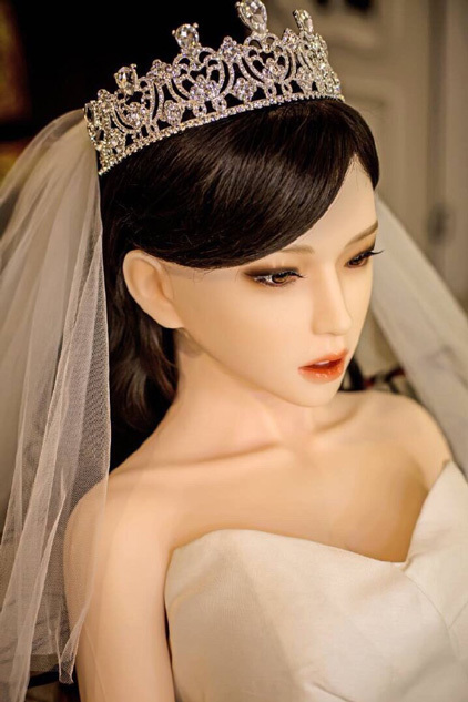北京一男青年与充气娃娃结婚 拍婚纱照引围观(图)_荆楚网