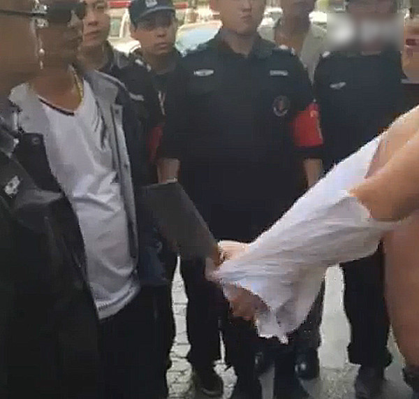 ֣�ݳಲ�̷��൶��ǹܶ��� �ǹܱ���̾������(ͼ)