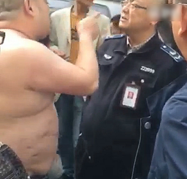 ֣�ݳಲ�̷��൶��ǹܶ��� �ǹܱ���̾������(ͼ)