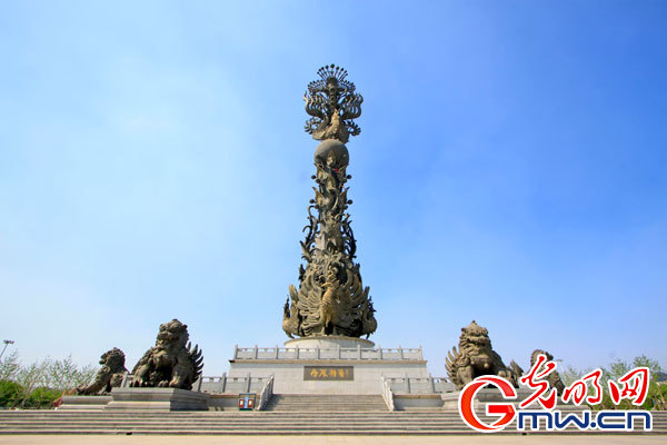 【网络媒体走转改】唐山世园会开幕“不落幕” 【网络媒体走转改】唐山世园会开幕“不落幕”