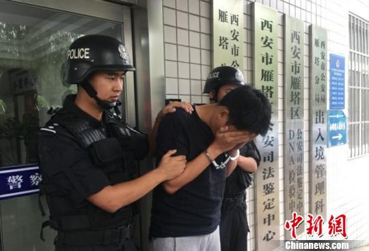 男子杀死女友后潜逃十五年被抓时已身家千万