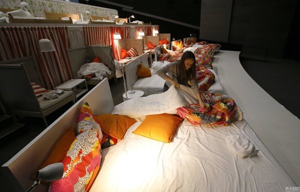杭州电影院推床厅 来看真正的床上电影院是啥