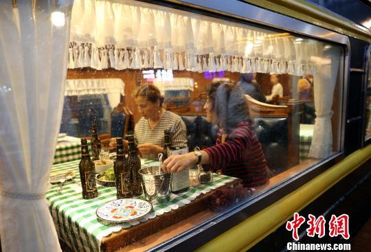 莫斯科人均绿地面积_学校餐厅人均面积