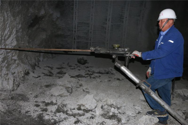 ���й��Σ��������ƪ�����黪������·���ҡ��ġ���������