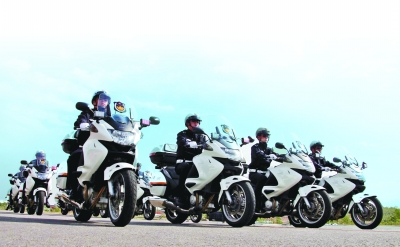 对党忠诚服务人民执法公正纪律严明--公安队伍