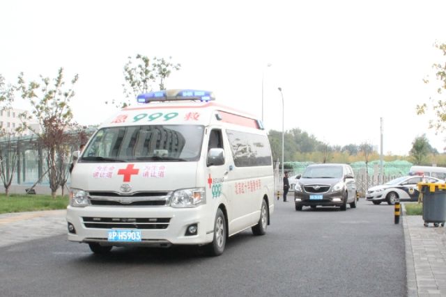 5小时21分疾驰500公里 跨省转运“为生命接力”