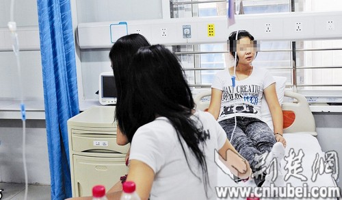 湖北文理学院大学生帮好友代考体能测试猝死图片