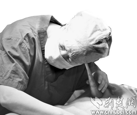 援非医生徐长珍:坚守的意义在婴儿第一声啼哭