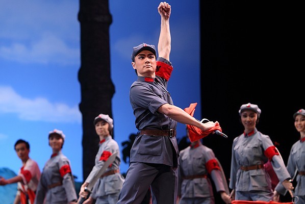 2013��3��10�գ��й�����������š���ɫ���Ӿ����ݳ����ա�