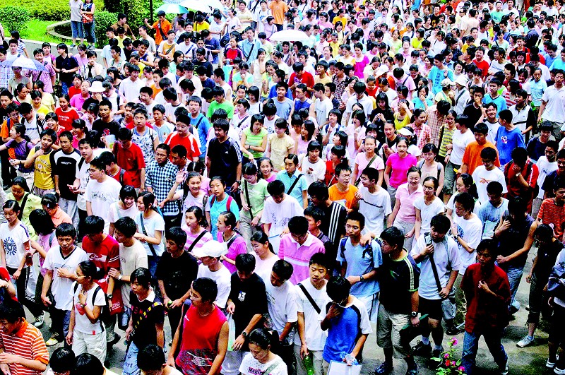 武汉高中分配生比例升至50% 竞争加剧家长犯