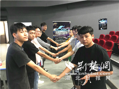 556234594057743903.jpg